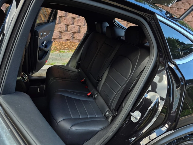 Mercedes-Benz GLC 300 4MATIC Coupé - автомобили, коли, обяви за нови и употребявани 9