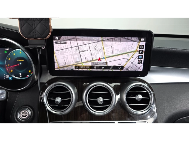 Mercedes-Benz GLC 300 4MATIC - автомобили, коли, обяви за нови и употребявани 11