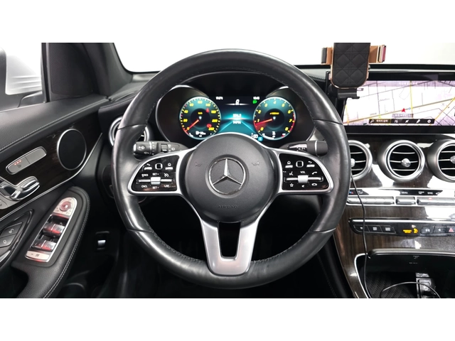 Mercedes-Benz GLC 300 4MATIC - автомобили, коли, обяви за нови и употребявани 12