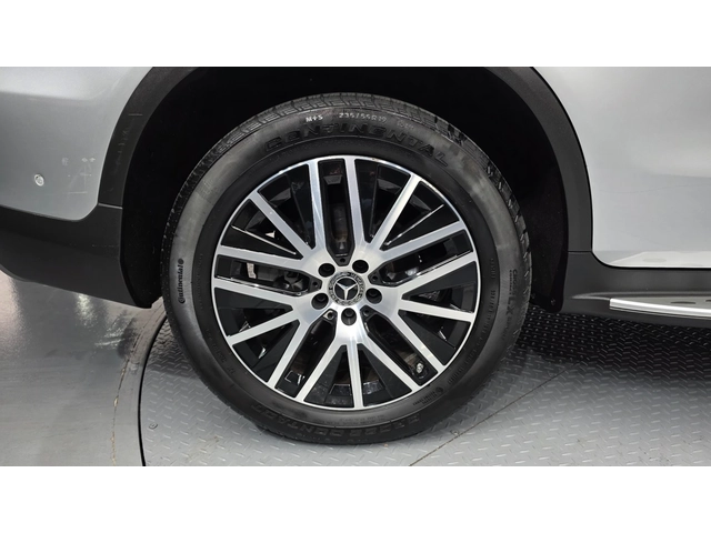 Mercedes-Benz GLC 300 4MATIC - автомобили, коли, обяви за нови и употребявани 4