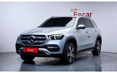 mercedes-benz-glc-300 - 0