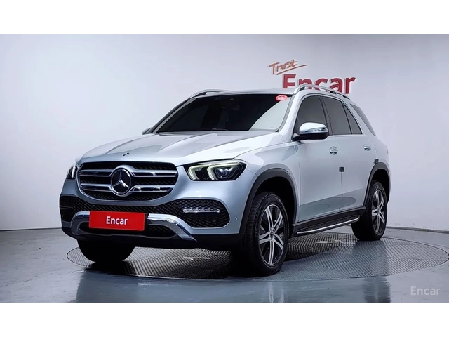 Mercedes-Benz GLC 300 - автомобили, коли, обяви за нови и употребявани 0