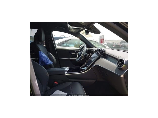 Mercedes-Benz GLC 300 4MATIC - автомобили, коли, обяви за нови и употребявани 4