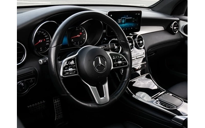 Mercedes-Benz GLC 300 AMG Night Package - автомобили, коли, обяви за нови и употребявани 6