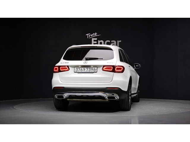 Mercedes-Benz GLC 300 GLC300 4MATIC | HUD | MEMORY | Панорама - автомобили, коли, обяви за нови и употребявани 3