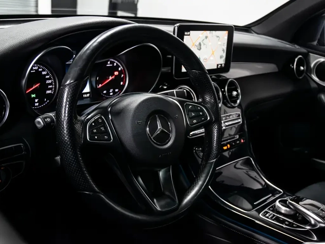 Mercedes-Benz GLC 300 4MATIC - автомобили, коли, обяви за нови и употребявани 10