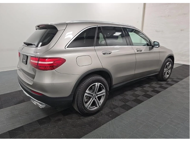 Mercedes-Benz GLC 300 4MATIC - автомобили, коли, обяви за нови и употребявани 3
