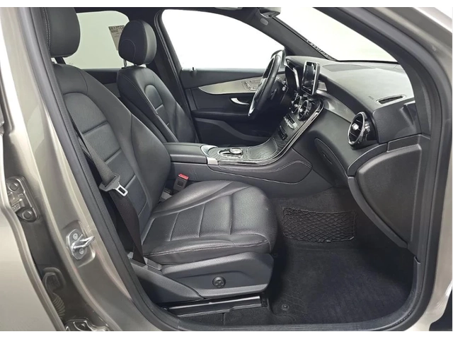 Mercedes-Benz GLC 300 4MATIC - автомобили, коли, обяви за нови и употребявани 8