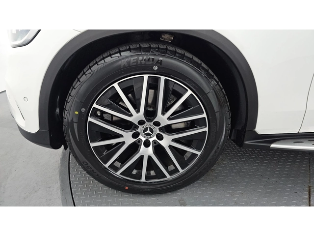 Mercedes-Benz GLC 300 4MATIC - автомобили, коли, обяви за нови и употребявани 10