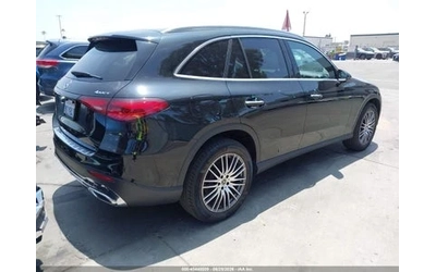 mercedes-benz-glc-300 - 3
