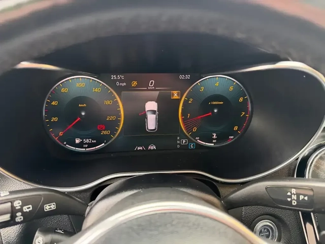 Mercedes-Benz GLC 300 4MATIC AMG - автомобили, коли, обяви за нови и употребявани 10