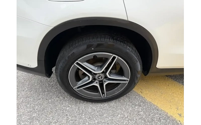 Mercedes-Benz GLC 300 4MATIC AMG - автомобили, коли, обяви за нови и употребявани 6