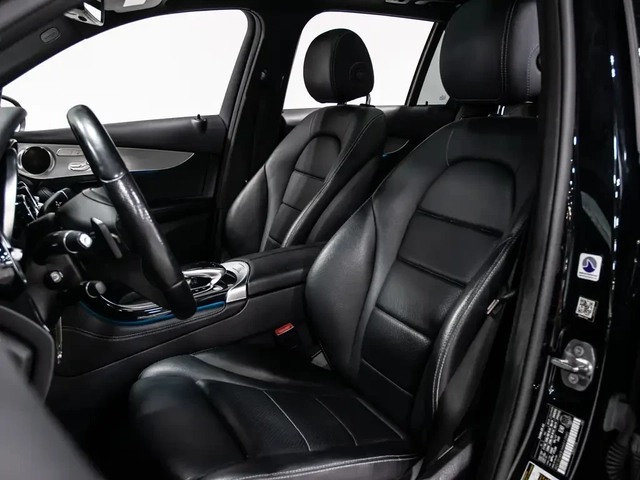 Mercedes-Benz GLC 300 4MATIC - автомобили, коли, обяви за нови и употребявани 9