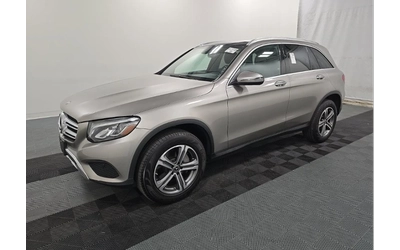 mercedes-benz-glc-300 - 0