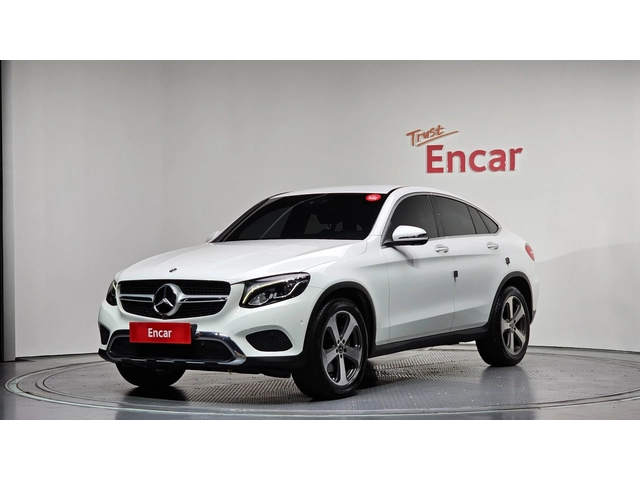Mercedes-Benz GLC 300 4MATIC - автомобили, коли, обяви за нови и употребявани 0