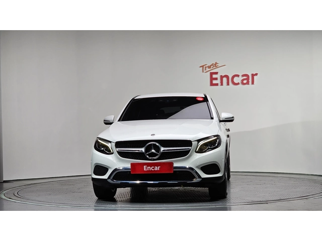 Mercedes-Benz GLC 300 4MATIC - автомобили, коли, обяви за нови и употребявани 1