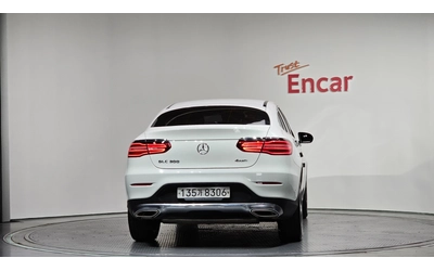 mercedes-benz-glc-300 - 2