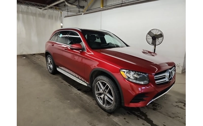 mercedes-benz-glc-300 - 1