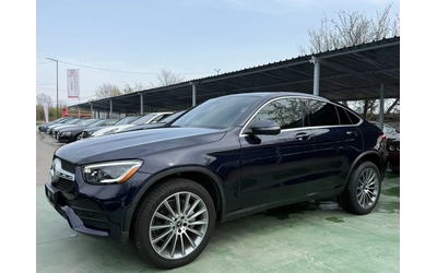 mercedes-benz-glc-300 - 0