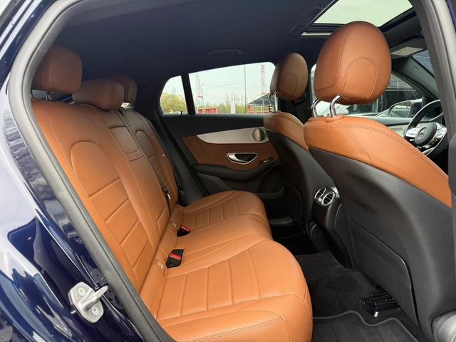 Mercedes-Benz GLC 300 AMG-LINE, 4MATIC - автомобили, коли, обяви за нови и употребявани 9