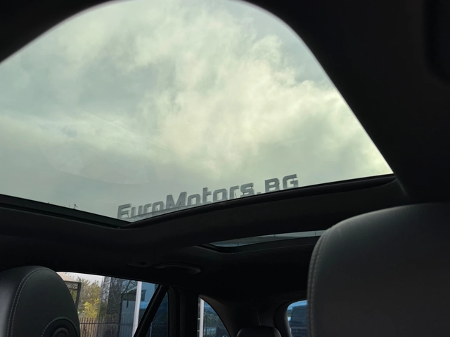 Mercedes-Benz GLC 300 9G, 4-MATIC, AMG LINE, PANORAMA, CAMERA! - автомобили, коли, обяви за нови и употребявани 11