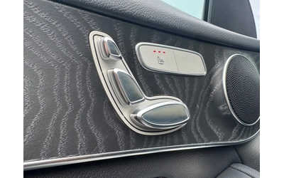Mercedes-Benz GLC 300 9G, 4-MATIC, AMG LINE, PANORAMA, CAMERA! - автомобили, коли, обяви за нови и употребявани 13