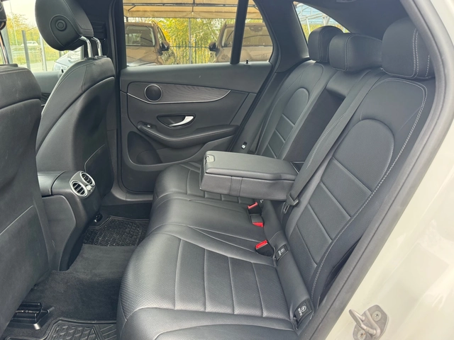 Mercedes-Benz GLC 300 9G, 4-MATIC, AMG LINE, PANORAMA, CAMERA! - автомобили, коли, обяви за нови и употребявани 15