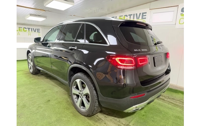mercedes-benz-glc-300 - 2