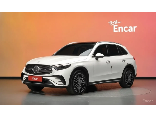 Mercedes-Benz GLC 300 2024* AMG PK* 360* DIS* HUD* PANO* ОБДУХ* КРАЙНА Ц - автомобили, коли, обяви за нови и употребявани 0