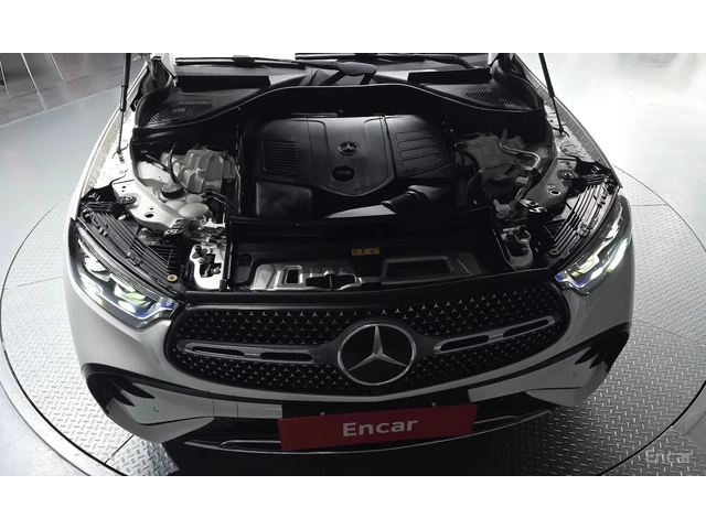 Mercedes-Benz GLC 300 4MATIC | AMG | DISTRONIC | BURMESTER - автомобили, коли, обяви за нови и употребявани 4