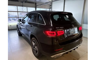 mercedes-benz-glc-300 - 2