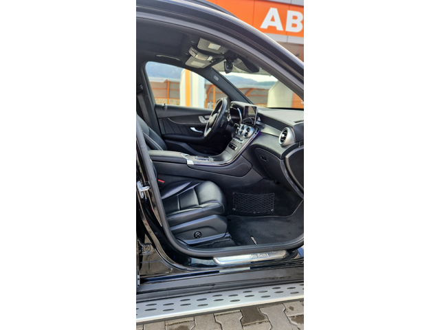 Mercedes-Benz GLC 300 AMG  4Matic - автомобили, коли, обяви за нови и употребявани 10