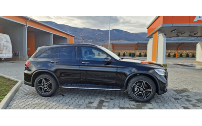Mercedes-Benz GLC 300 AMG  4Matic - автомобили, коли, обяви за нови и употребявани 7