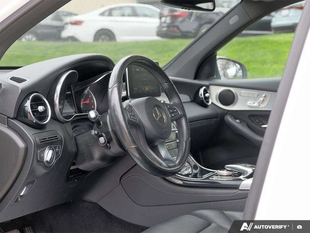 Mercedes-Benz GLC * GLC300 Base 4M * CARFAX * ЦЕНА ДО БГ - автомобили, коли, обяви за нови и употребявани 11