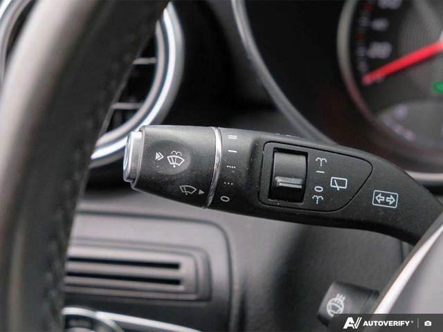 Mercedes-Benz GLC * GLC300 Base 4M * CARFAX * ЦЕНА ДО БГ - автомобили, коли, обяви за нови и употребявани 14