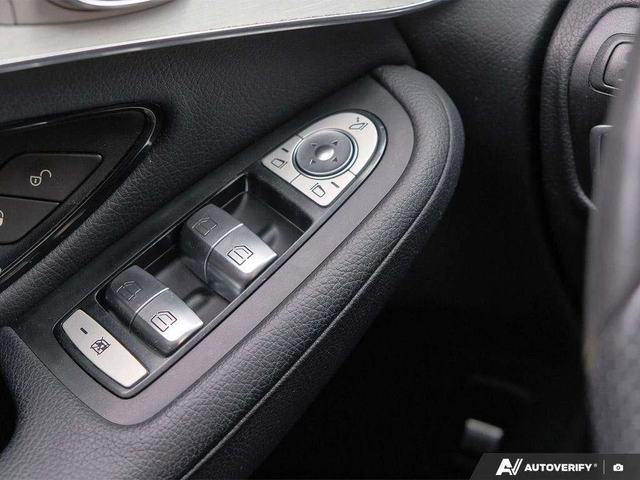 Mercedes-Benz GLC * GLC300 Base 4M * CARFAX * ЦЕНА ДО БГ - автомобили, коли, обяви за нови и употребявани 15