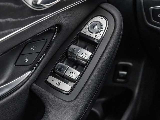 Mercedes-Benz GLC * 300 4M * CARFAX * ЦЕНА ДО БГ - автомобили, коли, обяви за нови и употребявани 12