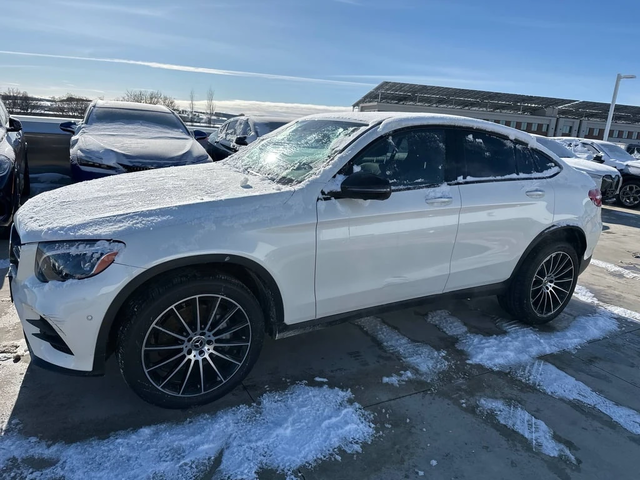 Mercedes-Benz GLC * 300 4MATIC Coupe * CARFAX * ЦЕНА ДО БГ - автомобили, коли, обяви за нови и употребявани 1