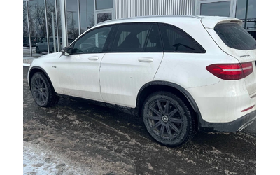 mercedes-benz-glc - 1