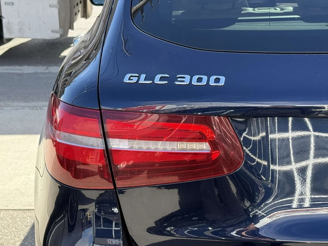 Mercedes-Benz GLC * 300 4M * CARFAX * ЦЕНА ДО БГ - автомобили, коли, обяви за нови и употребявани 8