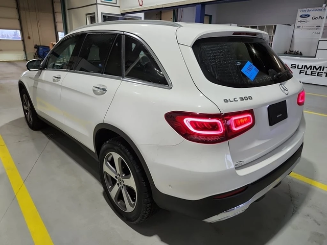 Mercedes-Benz GLC * 300 * CARFAX * ЦЕНА ДО БГ - автомобили, коли, обяви за нови и употребявани 3