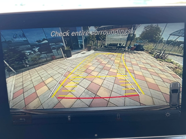 Mercedes-Benz GLC 350 d, 9G, 4-MATIC, AMG LINE, DISTR, BURM, KEY-GO-KATO - автомобили, коли, обяви за нови и употребявани 13