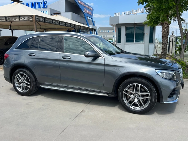 Mercedes-Benz GLC 350 d, 9G, 4-MATIC, AMG LINE, DISTR, BURM, KEY-GO-KATO - автомобили, коли, обяви за нови и употребявани 3