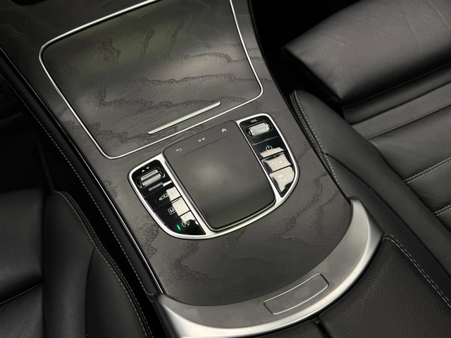 Mercedes-Benz GLC 400 d 4Matic AMG Line* Burmester* 360 - автомобили, коли, обяви за нови и употребявани 11