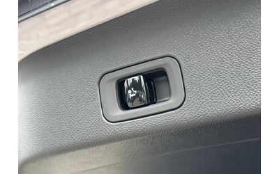 Mercedes-Benz GLC GLC - автомобили, коли, обяви за нови и употребявани 17