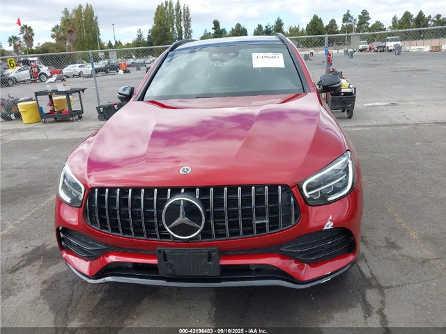 Mercedes-Benz GLC 43 AMG 4MATIC / DISTRONIC / ОБДУХВАНЕ / 360 / FULL - автомобили, коли, обяви за нови и употребявани 1