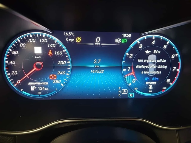 Mercedes-Benz GLC 43 AMG ПОДГРЕВИ * ПАНО * KEYLESS * CARFAX - автомобили, коли, обяви за нови и употребявани 8