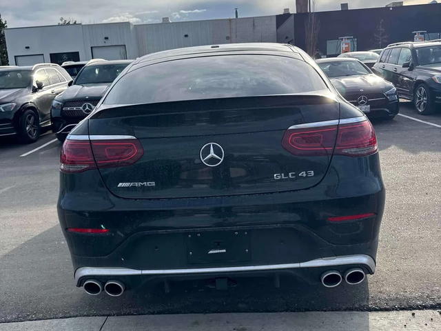 Mercedes-Benz GLC 43 AMG ДИСТРОНИК * 360 * PANO * ПОДГРЕВИ * CARFAX - автомобили, коли, обяви за нови и употребявани 3