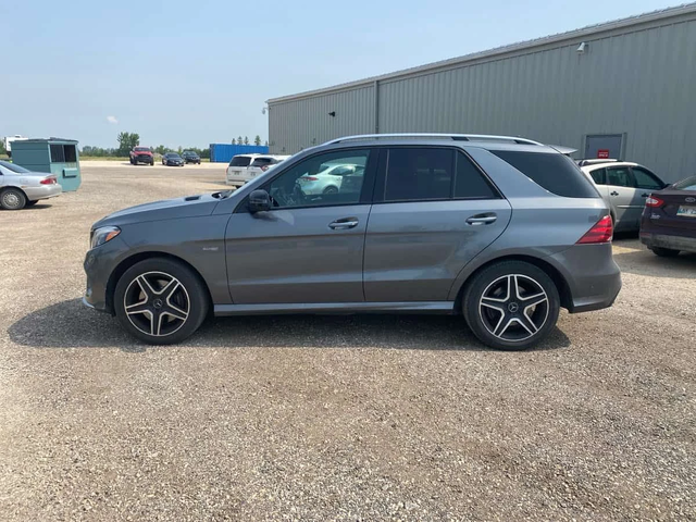 Mercedes-Benz GLC 43 AMG ДИСТРОНИК * PANO * ПОДГРЕВИ * CARFAX - автомобили, коли, обяви за нови и употребявани 1