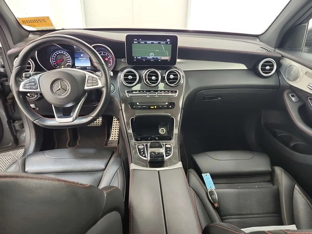 Mercedes-Benz GLC 43 AMG ДИСТРОНИК * 360 * BURMESTER * PANO * CARFAX - автомобили, коли, обяви за нови и употребявани 9